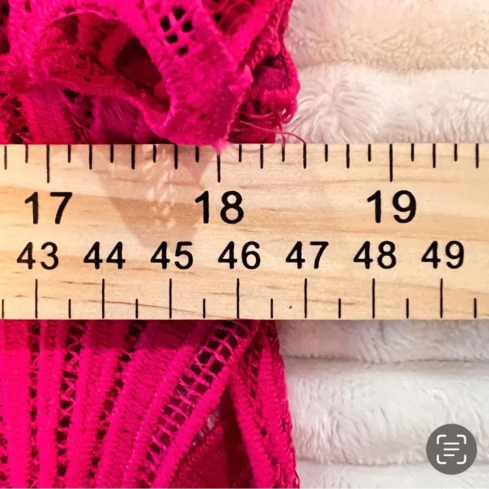 # A077 Nancy Vintage Fuchsia Lace Ruffle Blouse ,  New no tag , Size M